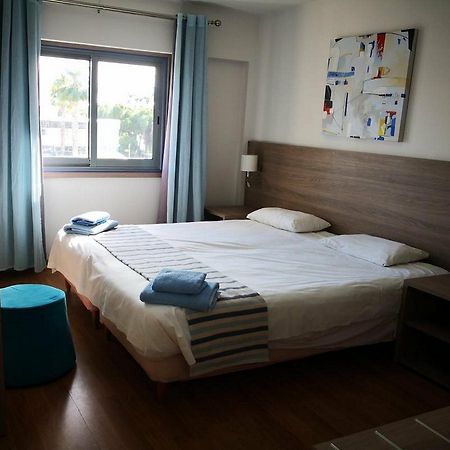 Lobelia Apartments Лимасол Екстериор снимка